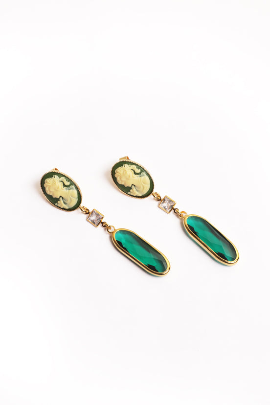 variant: Emerald Green, Ivory & Gold