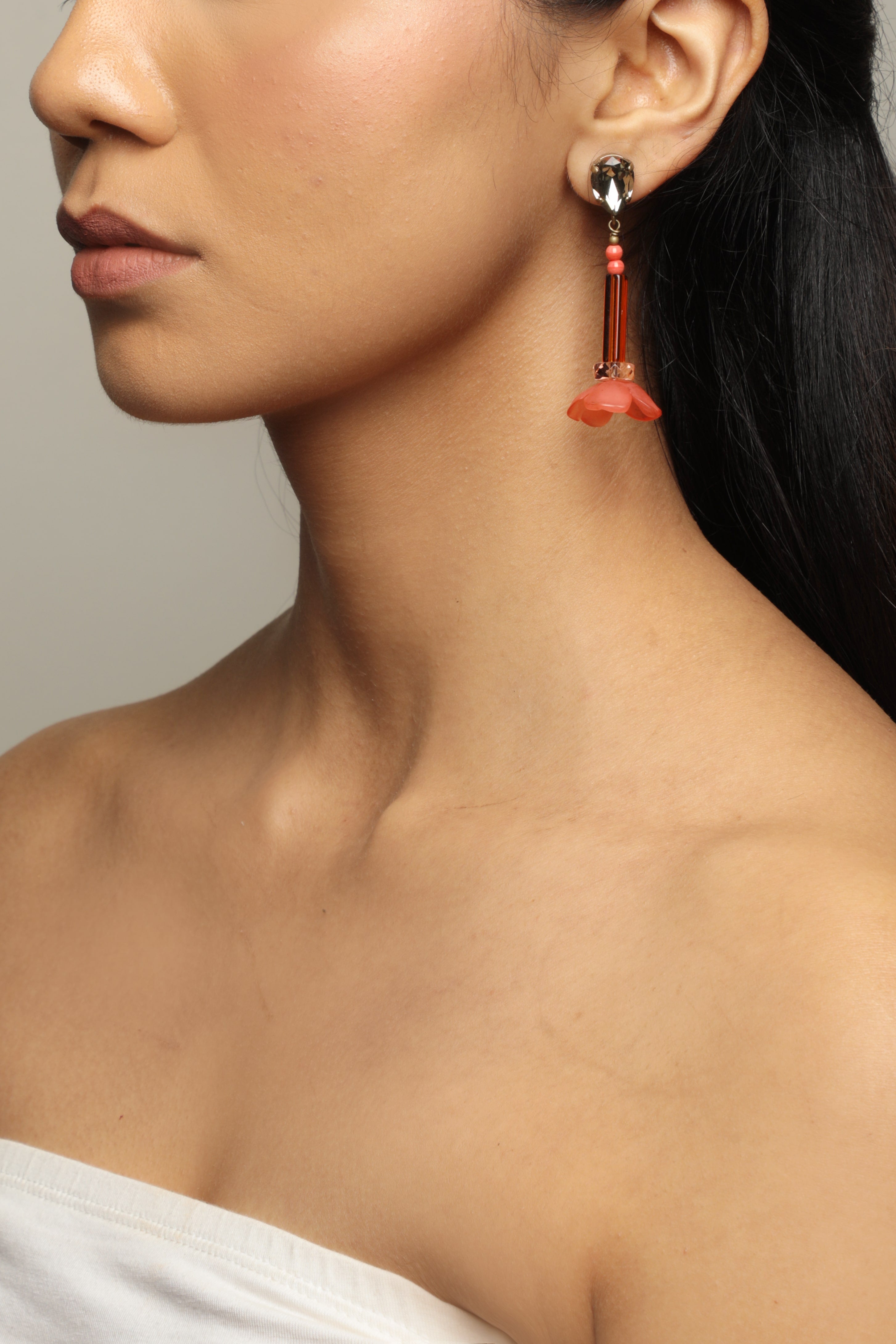 variant: Coral, Amber, and Smoky Gold