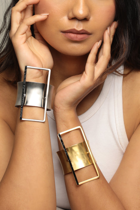 Axis Cuff