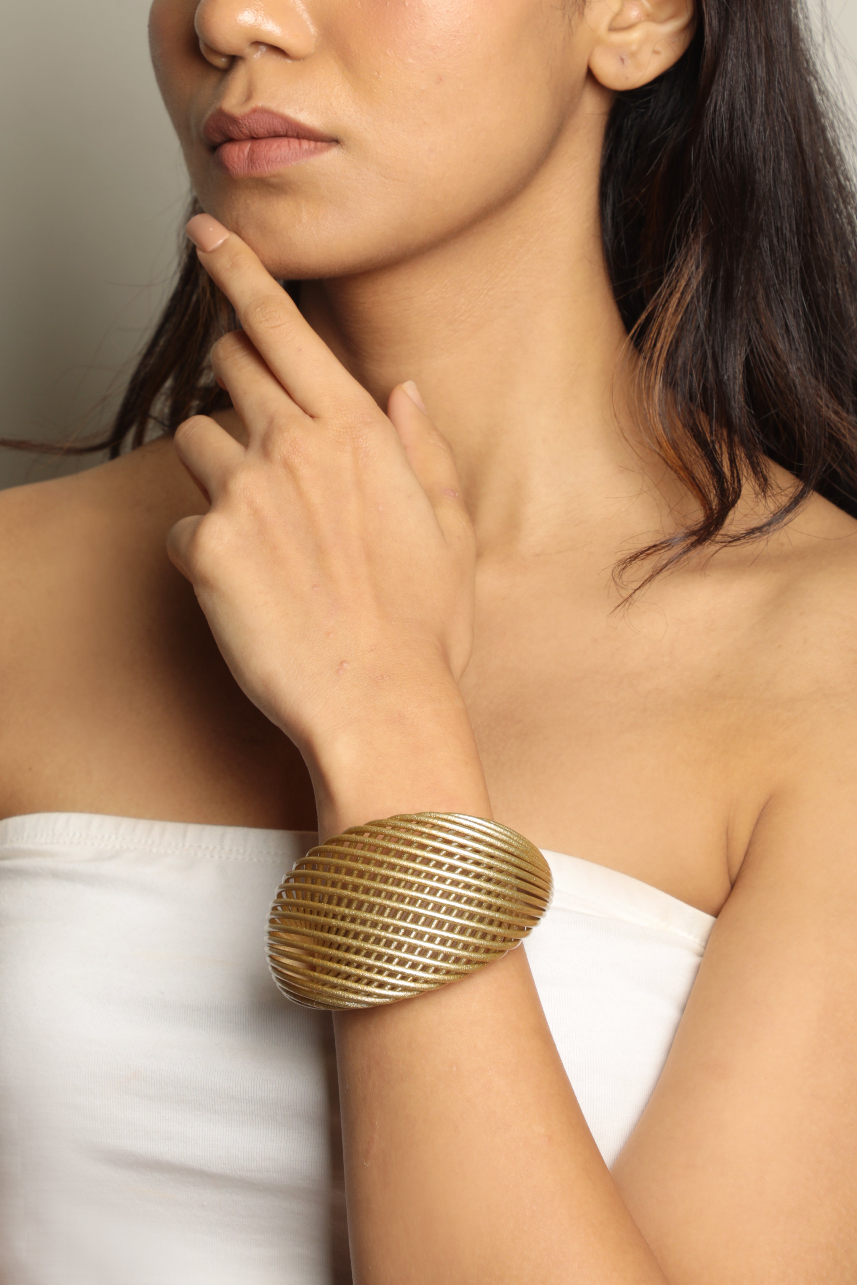 variant: Metallic Gold