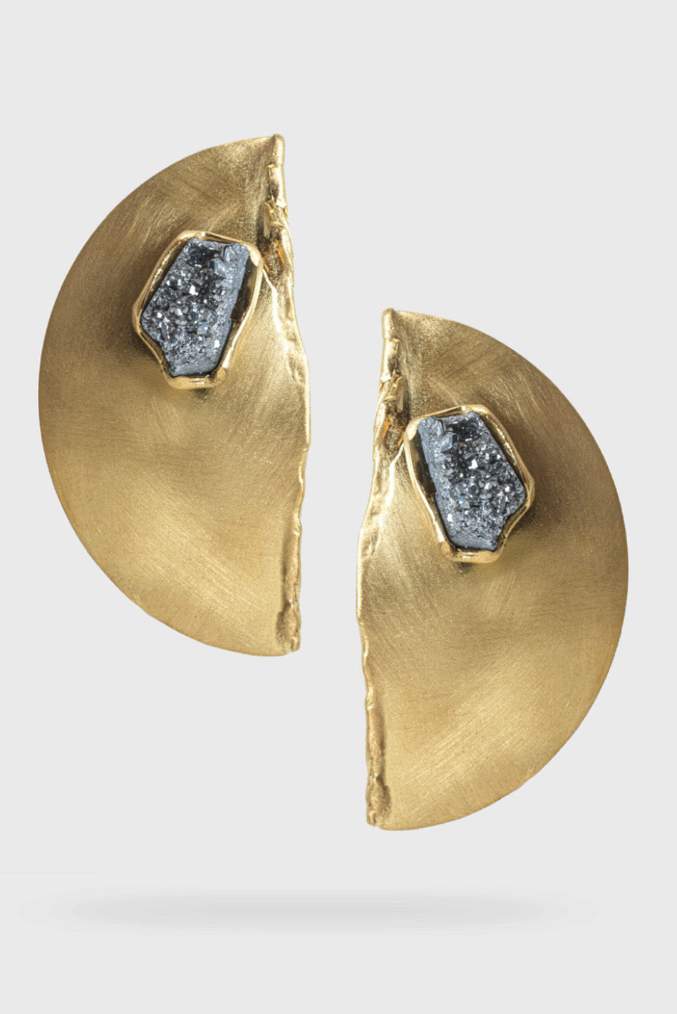variant: Brushed Gold