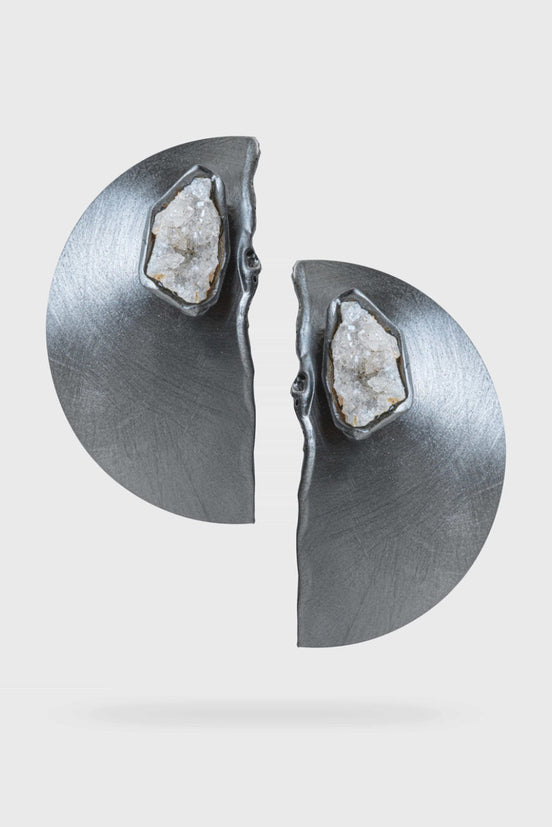 variant: Brushed Silver 