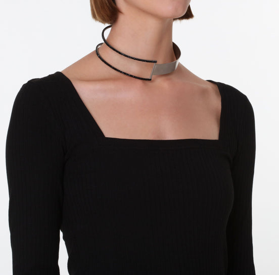 Noir Arc Choker