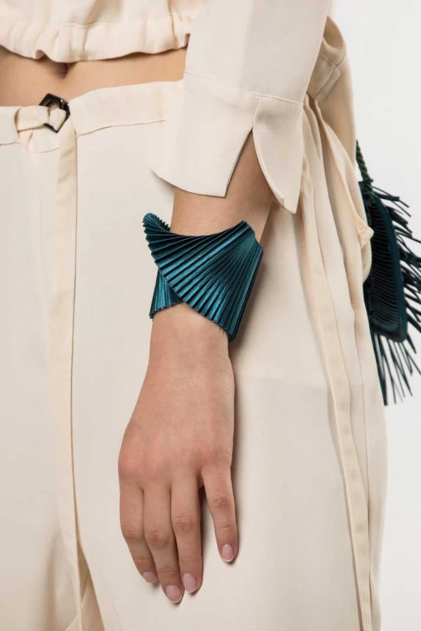 Shell Bracelet